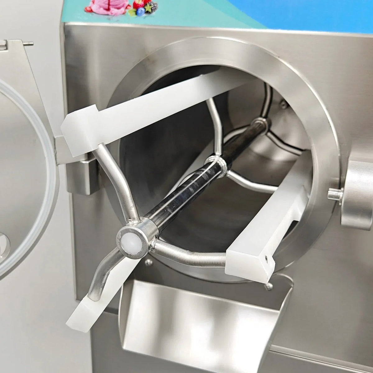 Gelato Machine Batch Freezer Hard Ice Cream Machine, ICM minus 48S, 125 L H, ETL