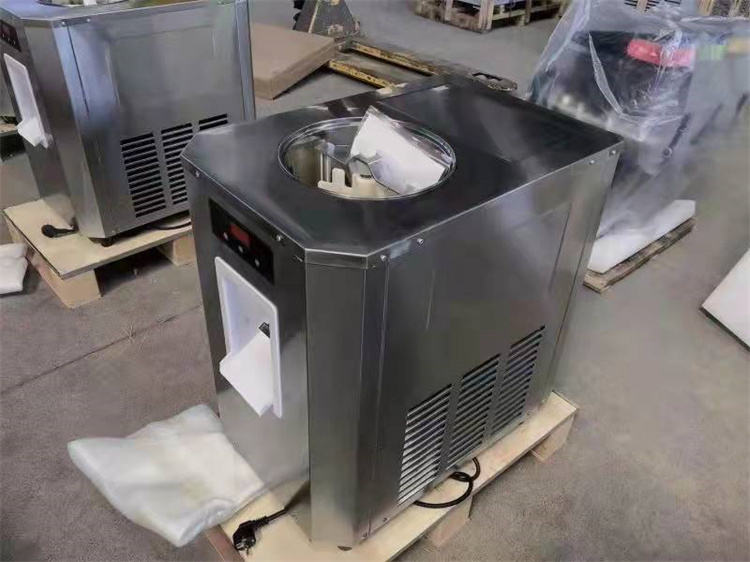 Desktop 6L Vertical Italian Hard Ice Cream Machine batch freezer Digital Control Sorbet Maker
